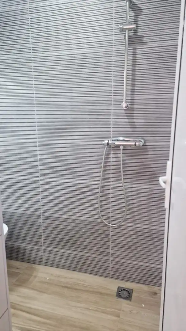 Bathroom of Buildings for sale in Barcelona