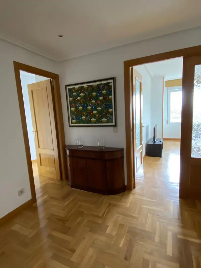 Piso de alquiler en Burgos con Calefacción