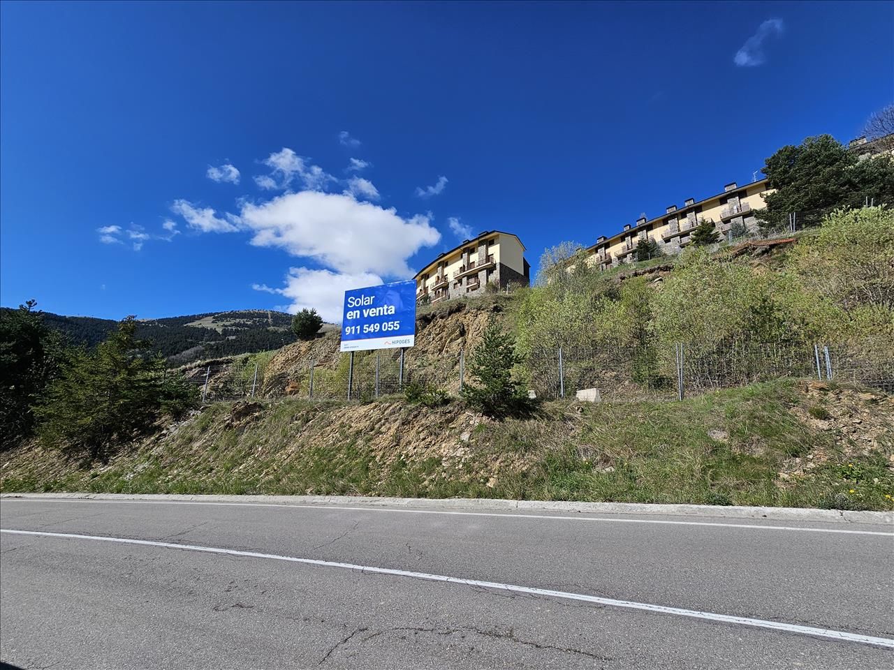 Vista exterior de Residencial en venda en Alp