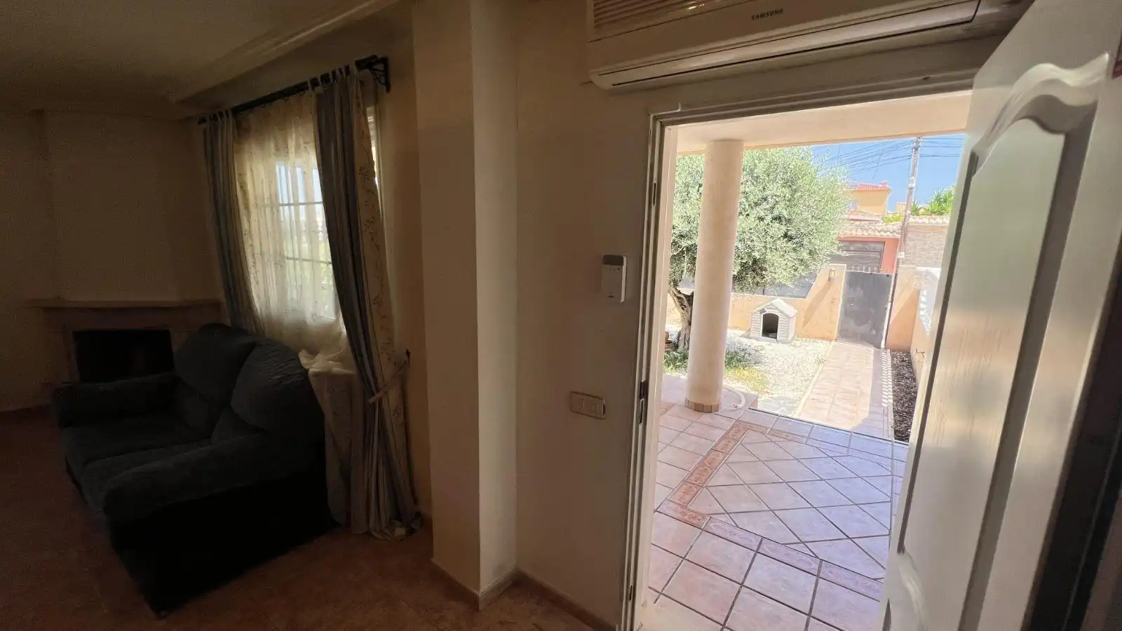 Casa adosada en venta en Torrevieja con Aire acondicionado, Jardín privado y Terraza