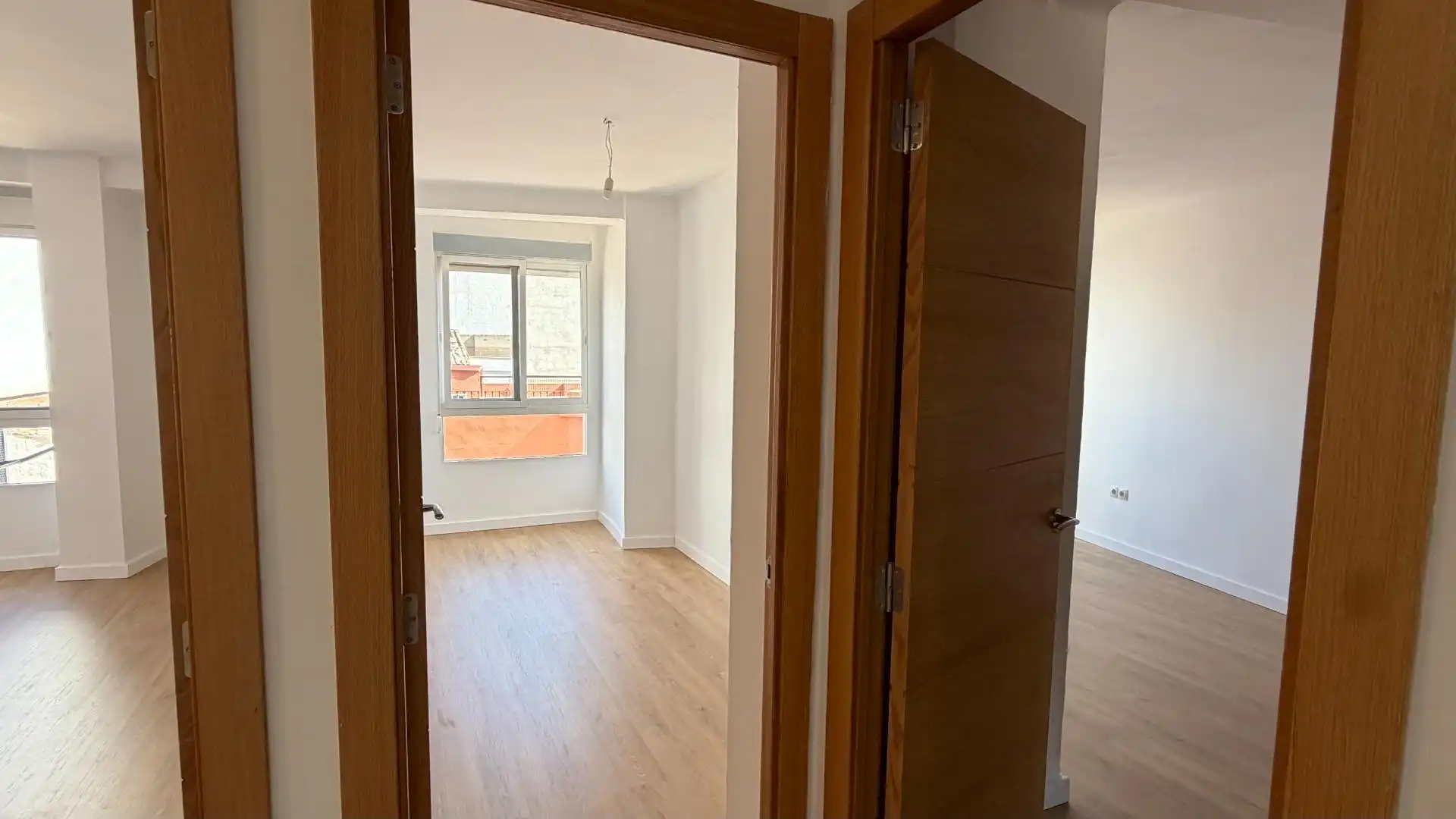 Flat for sale in Paterna  with Air Conditioner, Parquet flooring and Terrace
