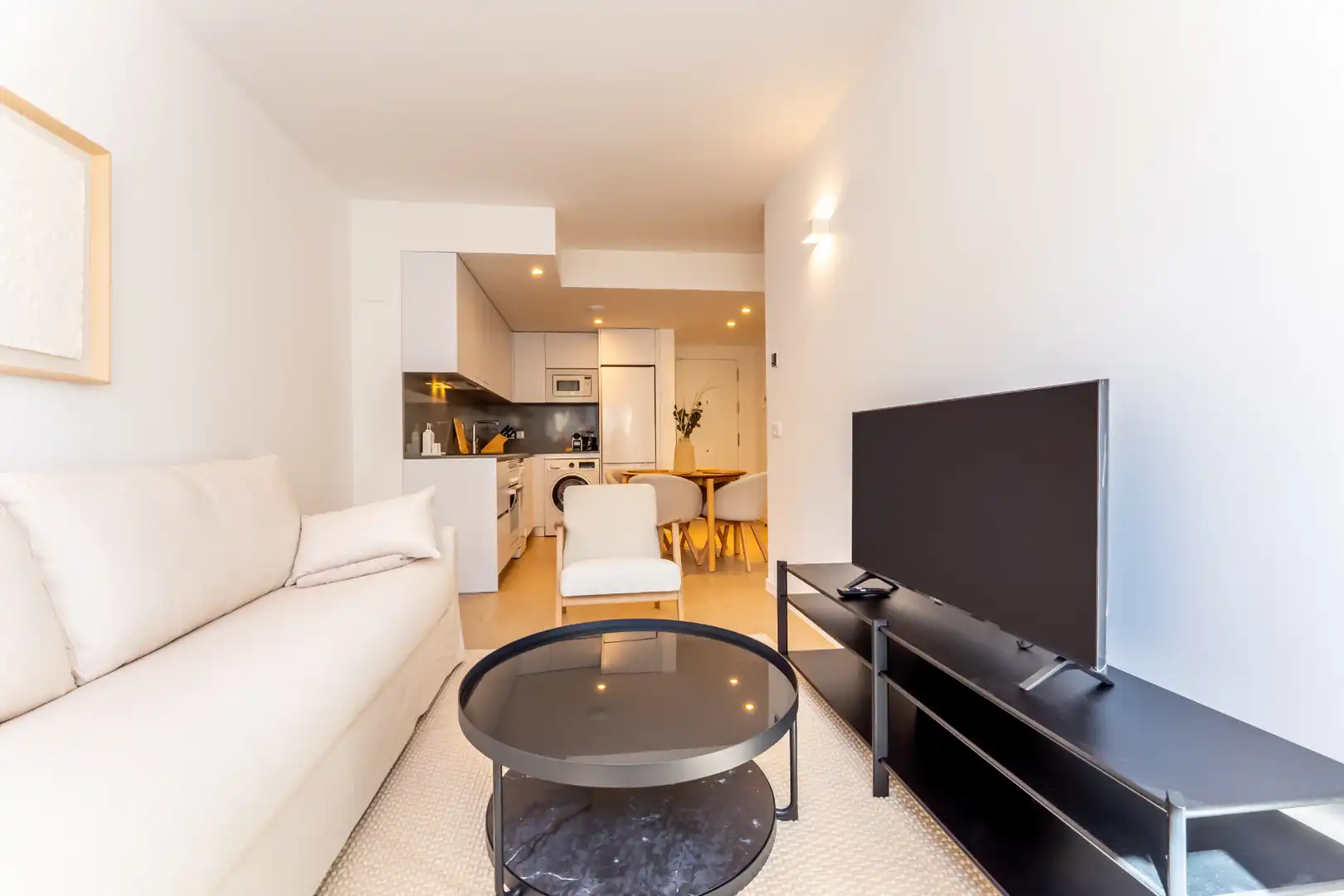 Living room of Apartments for rent in Madrid  with Air Conditioner, Heating and Storage room