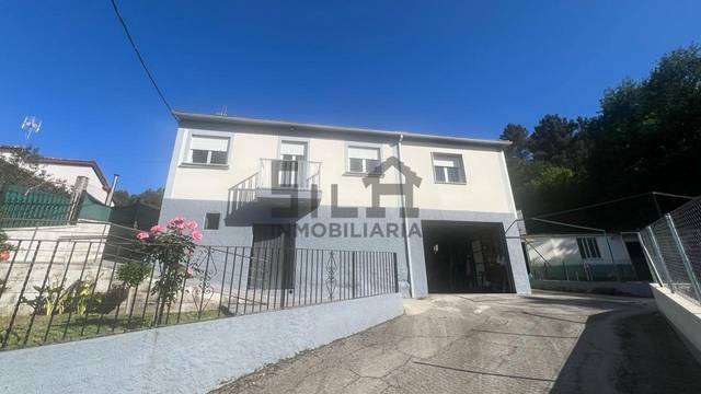 Casa-chalet en Venta en San Francisco