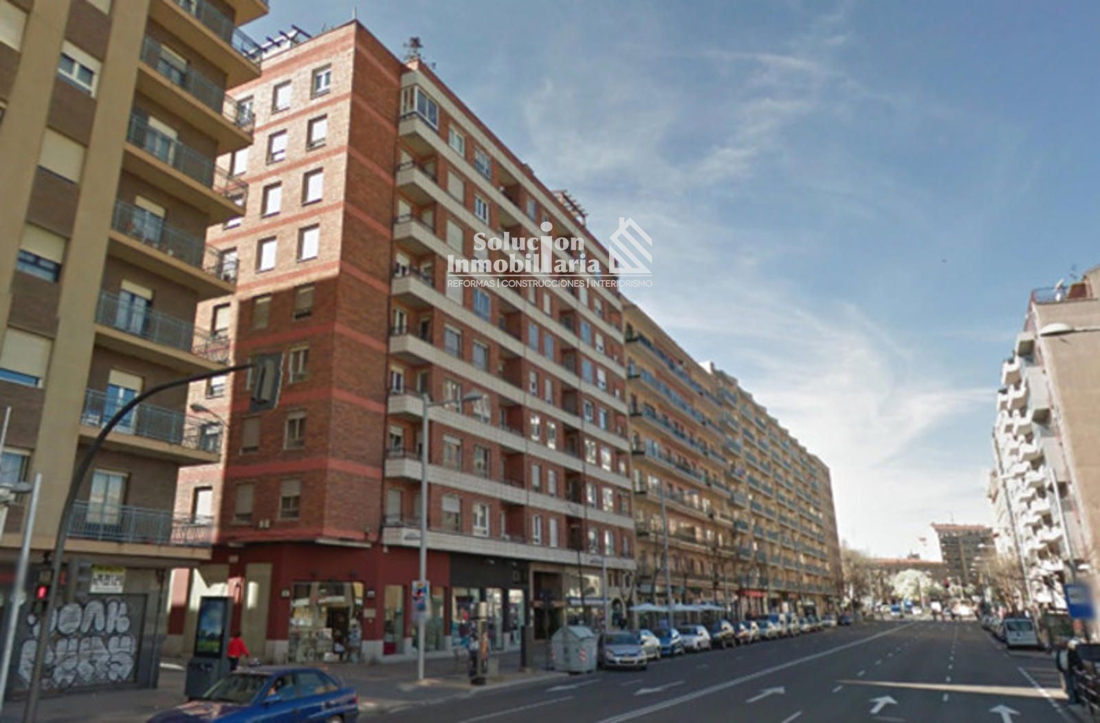 Vista exterior de Piso en venta en Salamanca Capital con Calefacción, Terraza y Amueblado