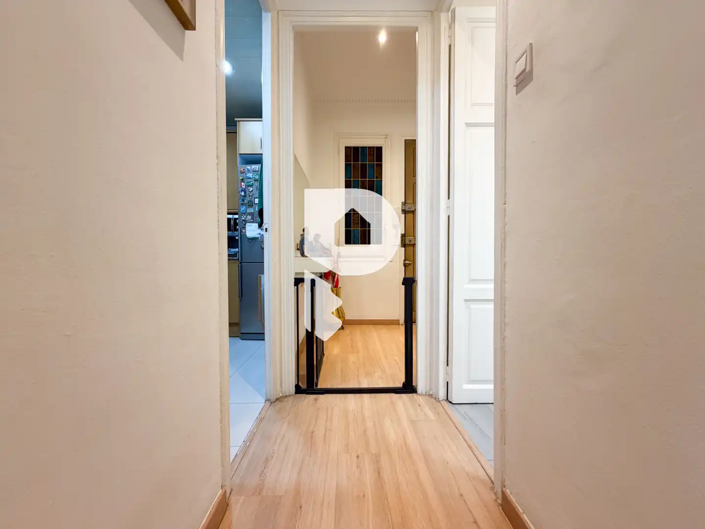 Flat for sale in Barcelona  with Air Conditioner, Heating and Parquet flooring