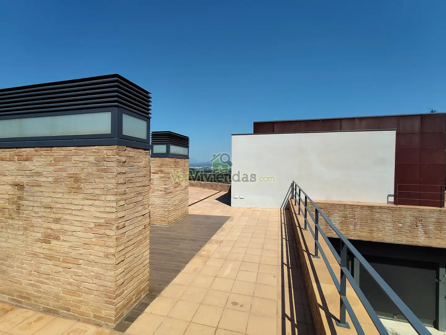 Terrassa de Casa o xalet en venda en Sant Cugat del Vallès amb Aire condicionat, Calefacció i Jardí privat