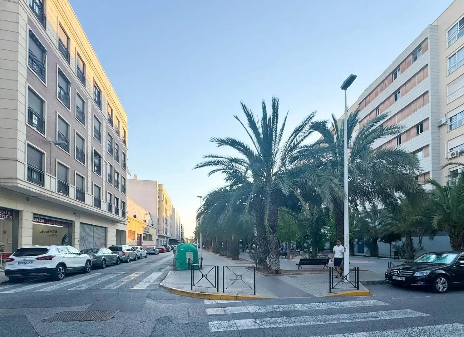 Vista exterior de Pis en venda en Elche / Elx amb Aire condicionat