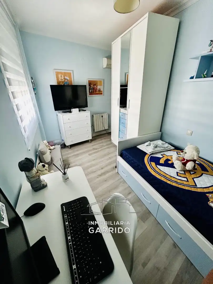 Bedroom of Flat for sale in Úbeda  with Air Conditioner, Storage room and Furnished