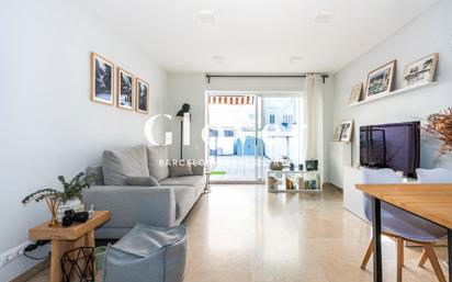 Living room of Flat for sale in  Barcelona Capital  with Heating and Terrace