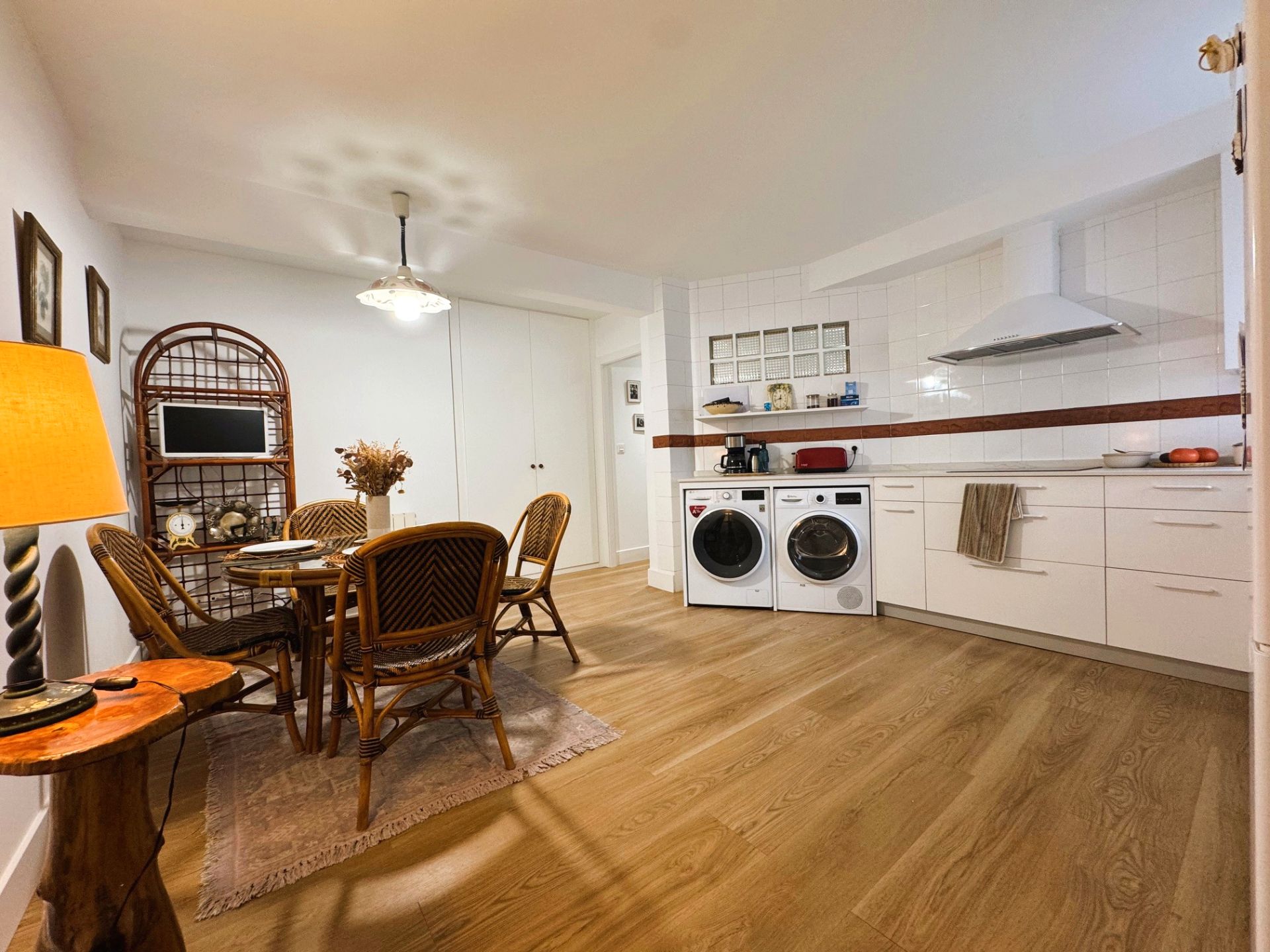 Cocina de Piso en venta en Getxo  con Calefacción, Parquet y Amueblado