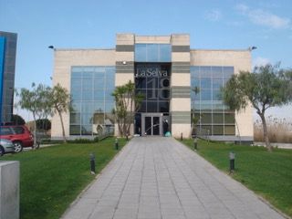 Local de alquiler en Carrer de la Selva, 18, Zona Industrial