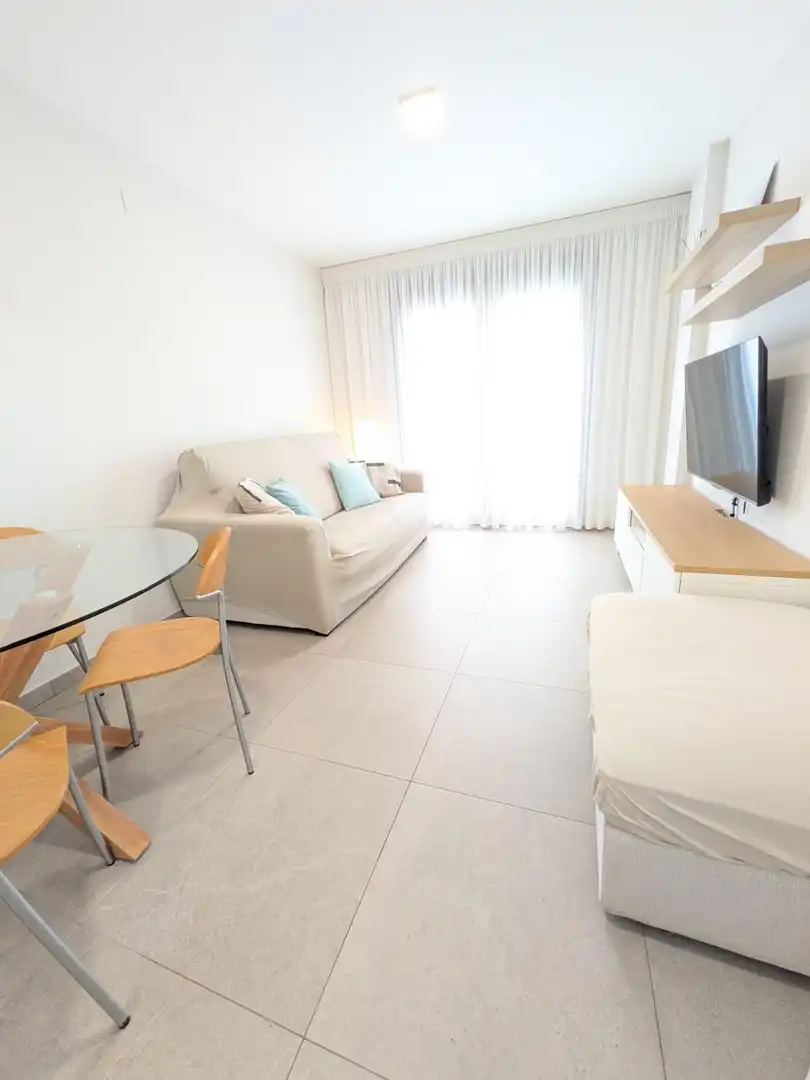 Sala d'estar de Pis de lloguer en Las Palmas de Gran Canaria amb Moblat