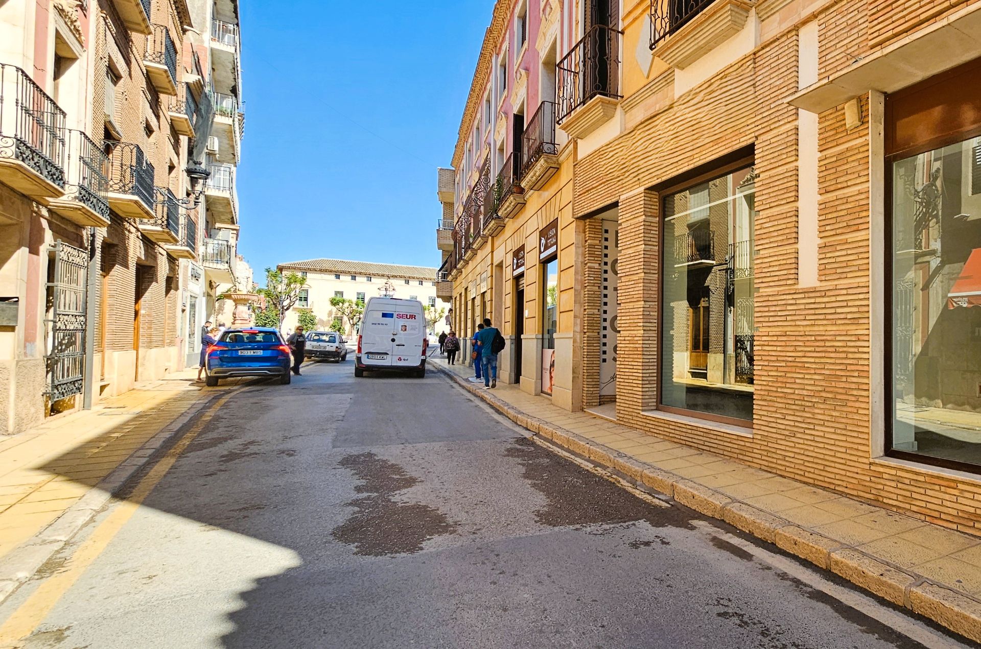 Local de lloguer a Calle del General Aznar, 2, Totana