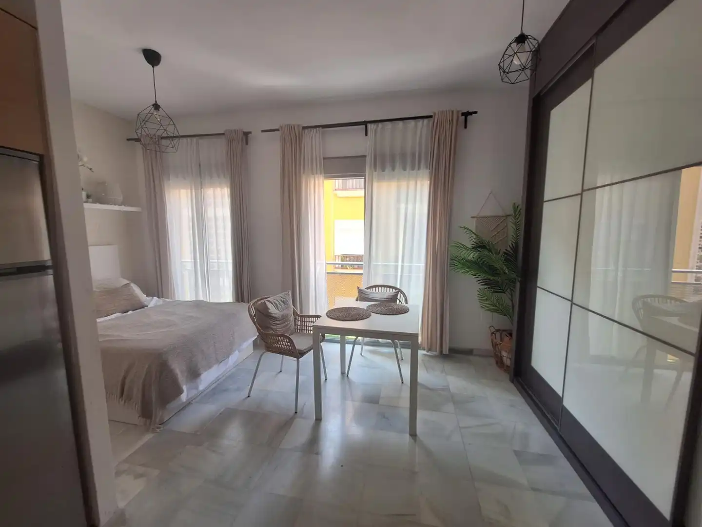 Bedroom of Study for sale in Málaga  with Air Conditioner, Furnished and Balcony