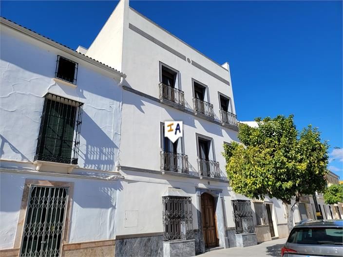 Exterior view of Single-family semi-detached for sale in Casariche  with Air Conditioner, Terrace and Storage room