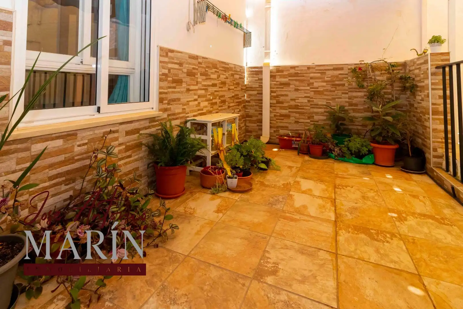 Jardín de Casa adosada en venta en Badajoz con Aire acondicionado, Calefacción y Trastero