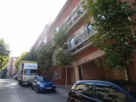 Außenansicht von Garage zur Miete in El Masnou