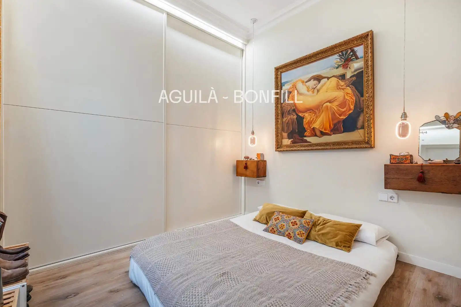 Schlafzimmer von Wohnung zum Verkauf in Barcelona mit Klimaanlage, Heizung und Parkett