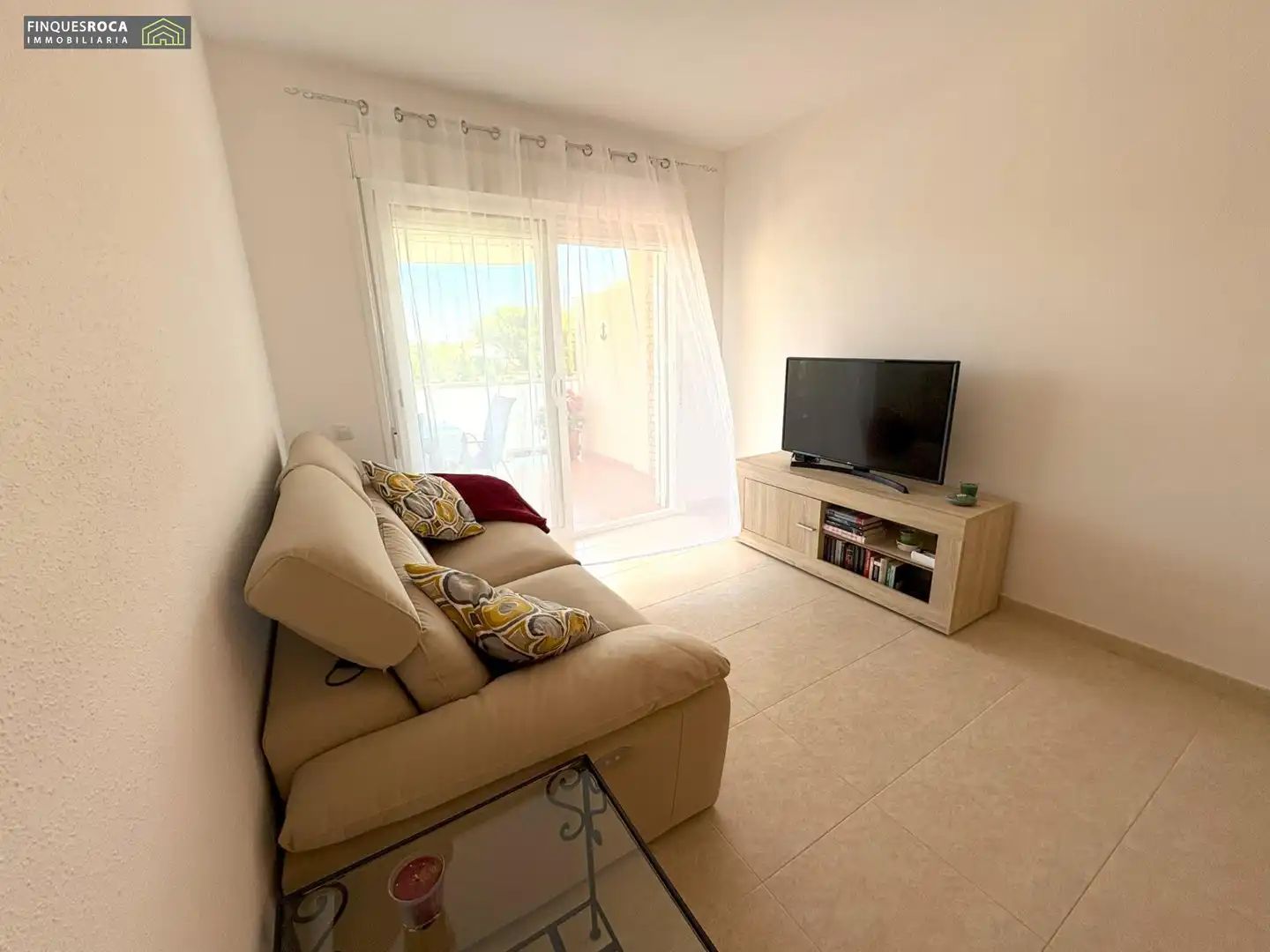 Sala de estar de Apartamento en venta en Alcanar con Calefacción, Terraza y Piscina