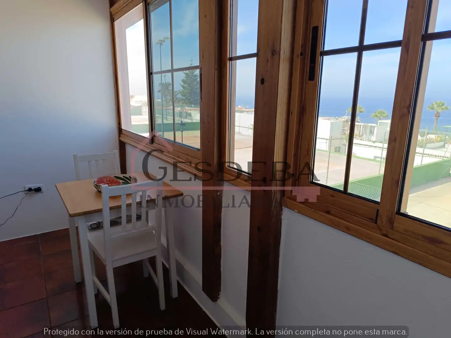 Casa adosada en venta en Calle los Claveles, Longuera - Toscal