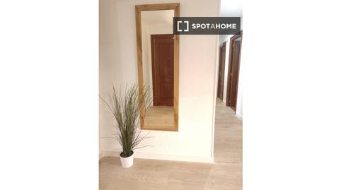 Photo 3 of Flat to share in Plaza de Toros, Valladolid