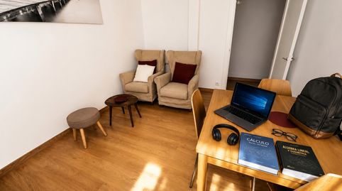 Foto 2 von Wohnung zur Miete in Calle San Celedonio, Centro - Ayuntamiento, Santander