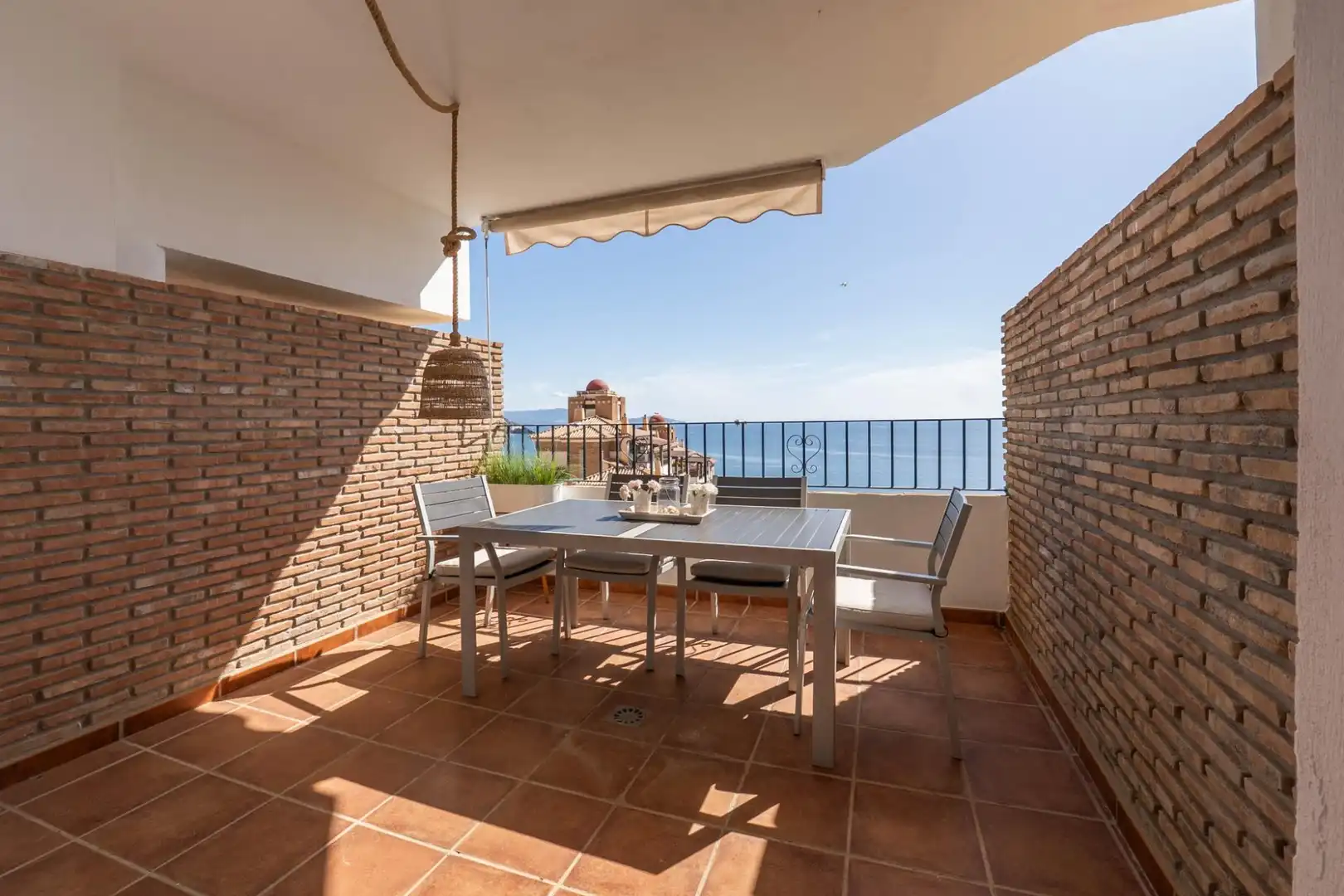 Terraza de Apartamento en venta en Almuñécar con Jardín privado, Terraza y Piscina comunitaria
