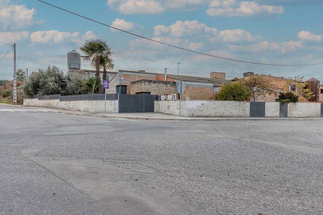 Casa-chalet en Venta en Av del Canal en Arbeca