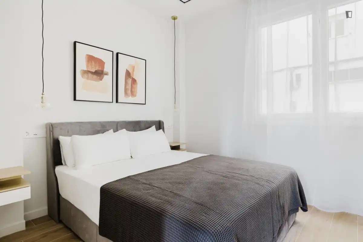 Habitación de Apartamento de alquiler en Madrid con Aire acondicionado, Calefacción y Amueblado