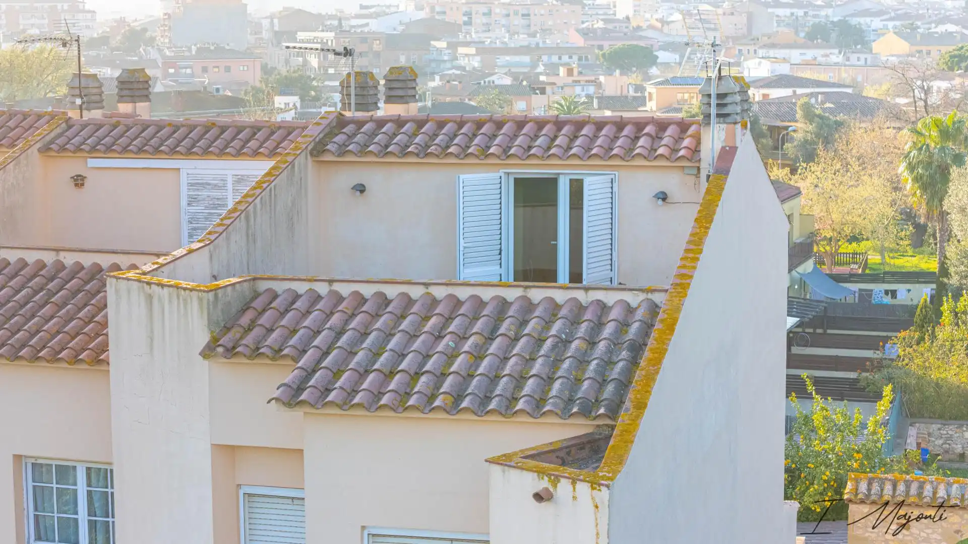Vista exterior de Casa adosada en venda en Palafrugell amb Calefacció