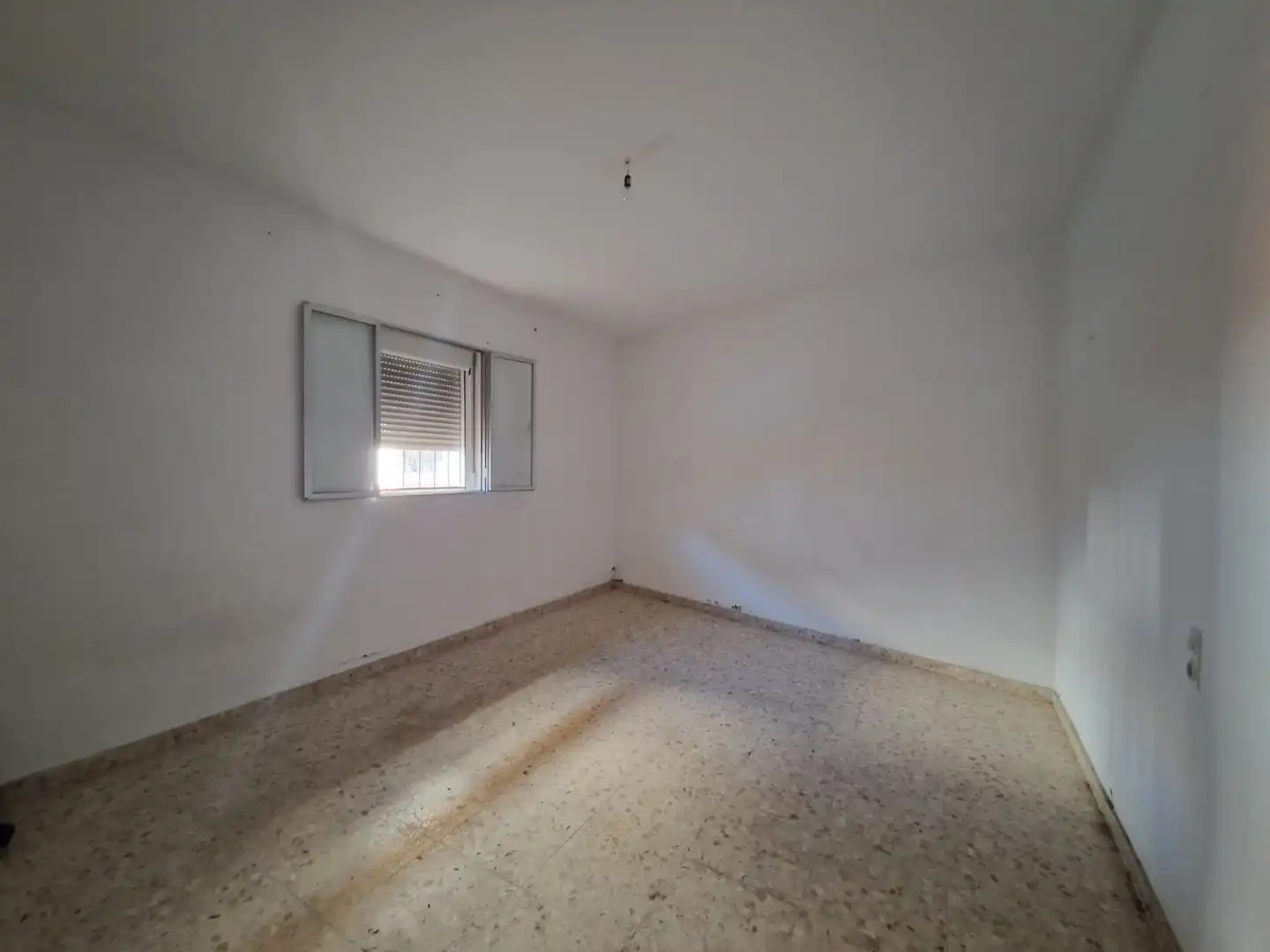 Dormitori de Casa o xalet en venda en Lora del Río