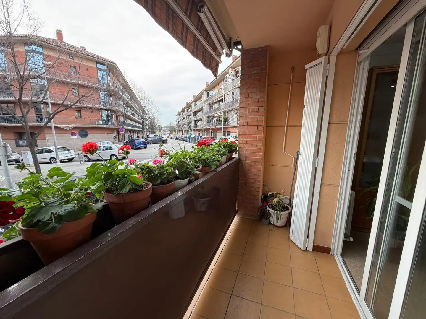 Balcony of Flat for rent in Rubí  with Air Conditioner, Furnished and Oven