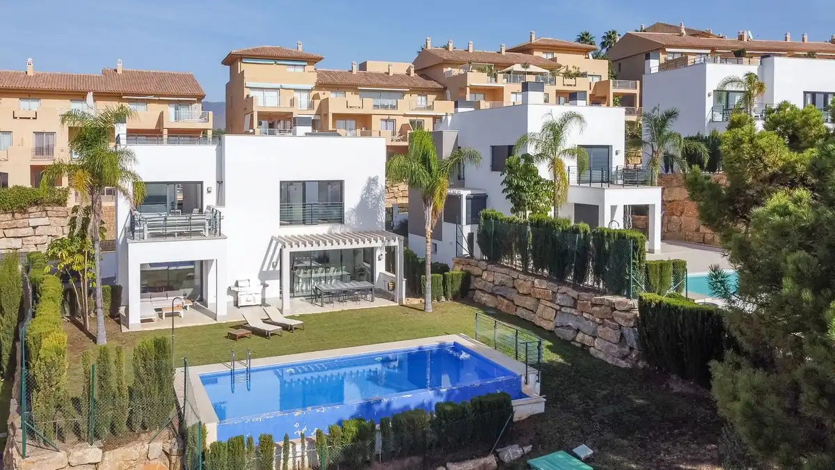 Villa mit Terrasse zum Verkauf in Calle Parque Central 5, imagen 4