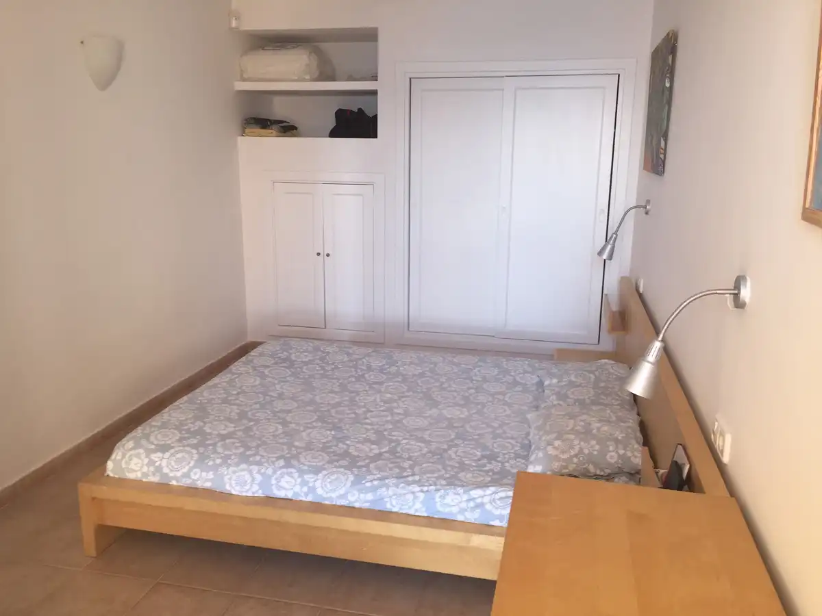 Habitación de Apartamento en venta en Santa Eulària des Riu con Aire acondicionado, Terraza y Amueblado