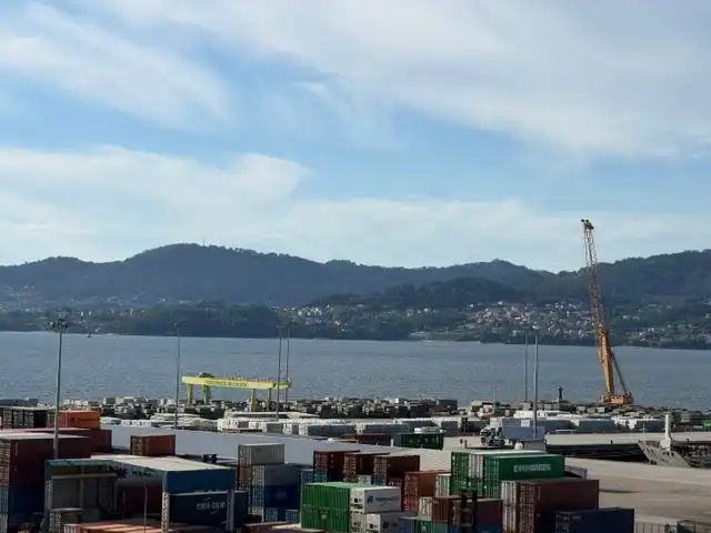 Apartamento con terraza en alquiler en Rúa do Areal 136, imagen 10