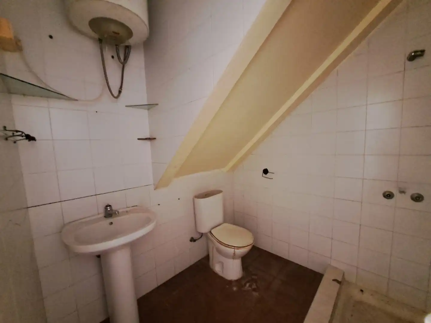 Bany de Casa o xalet en venda en Aznalcóllar