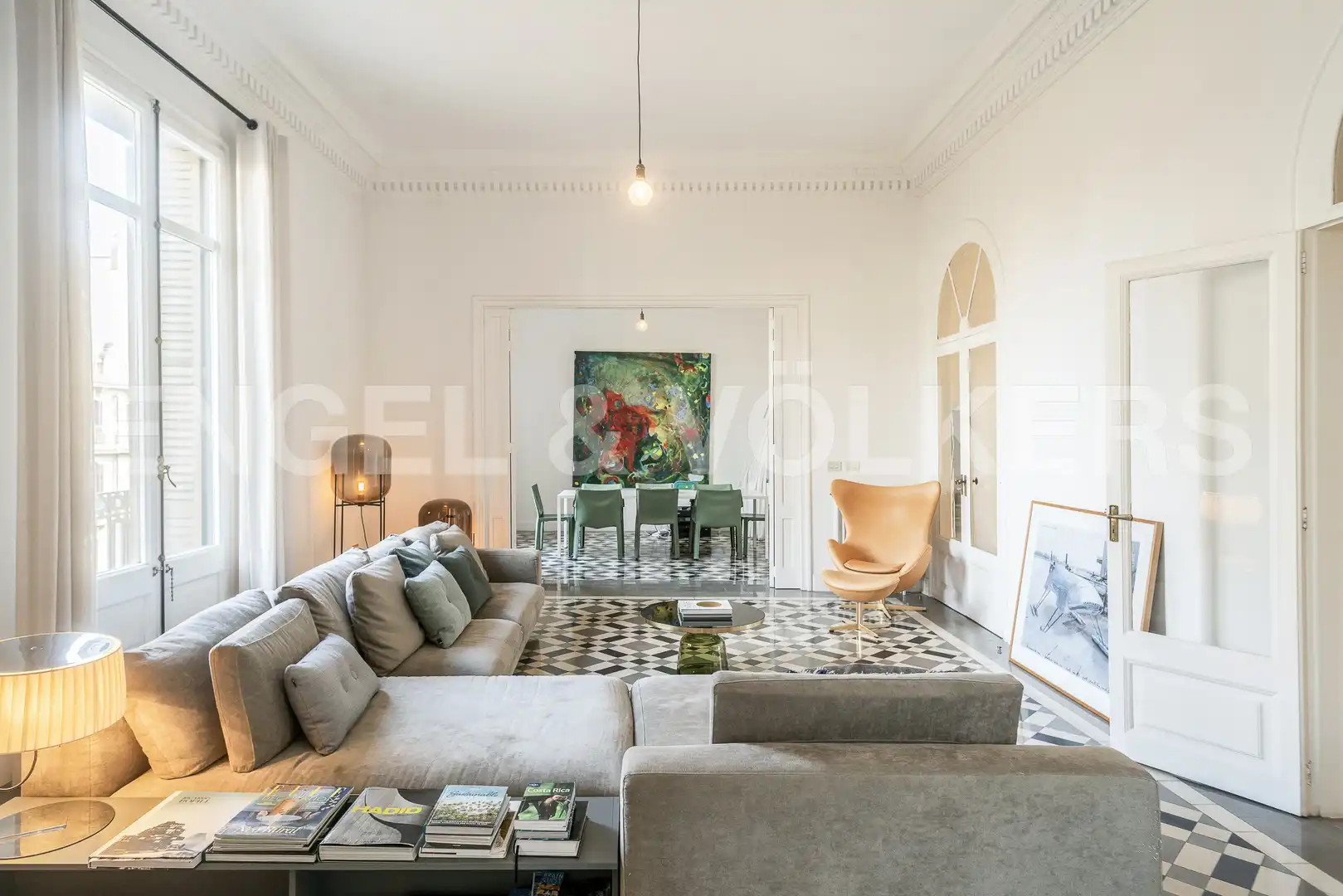 Piso con terraza en venta en Eixample