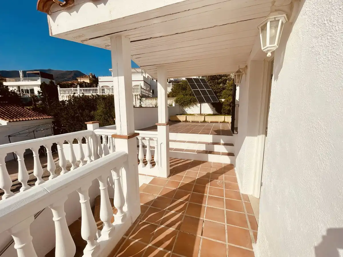 Detached house with terrace for sale in Calle Parque Central 5, imagen 6