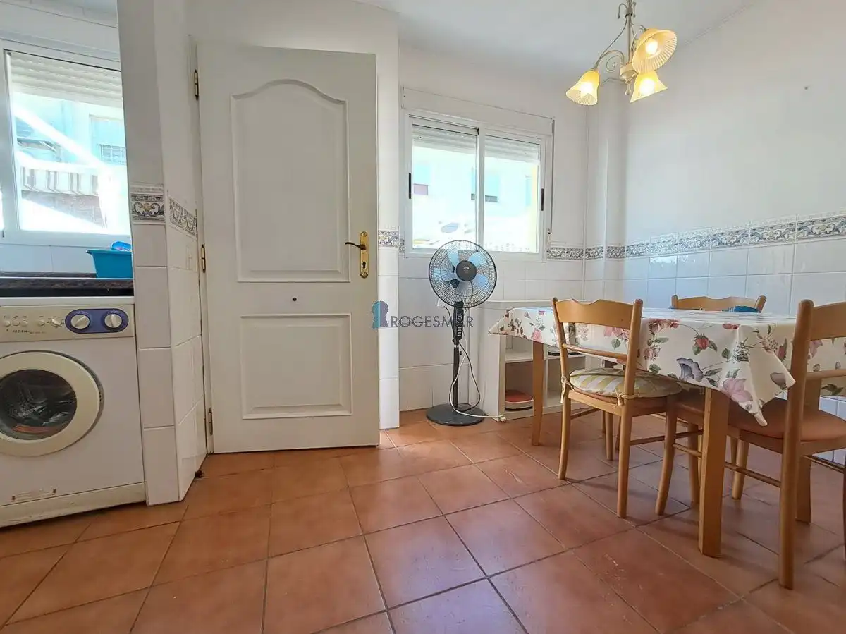 Küche von Einfamilien-Reihenhaus zum Verkauf in Benicasim / Benicàssim mit Privatgarten, Terrasse und Balkon