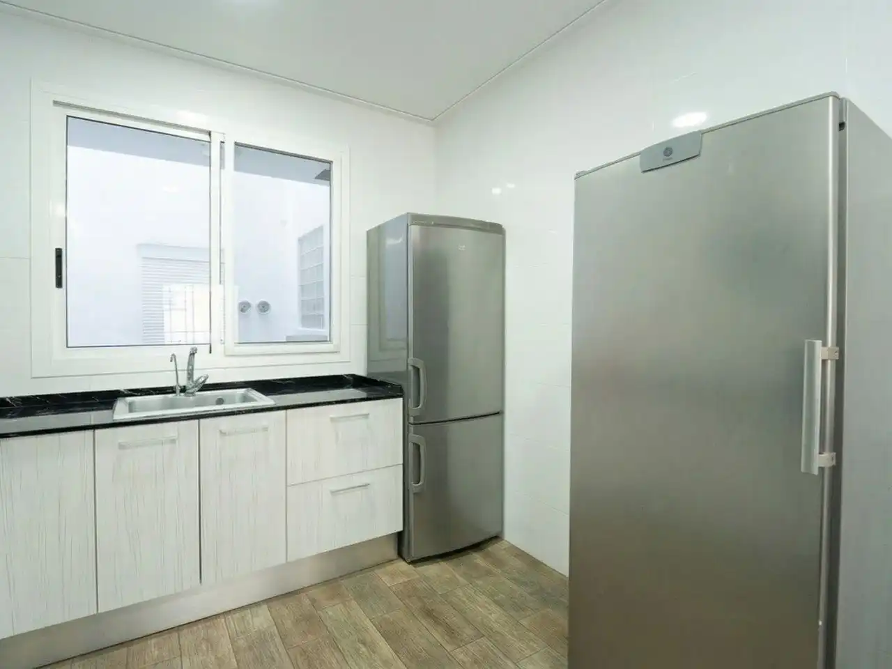 Cocina de Piso en venta en Carlet con Jardín privado, Terraza y Amueblado