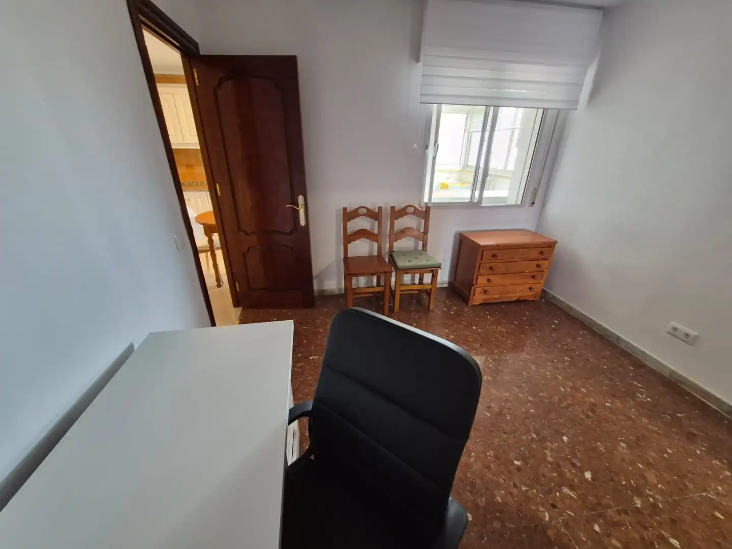 Schlafzimmer von Wohnung zur Miete in Málaga mit Klimaanlage, Heizung und Terrasse