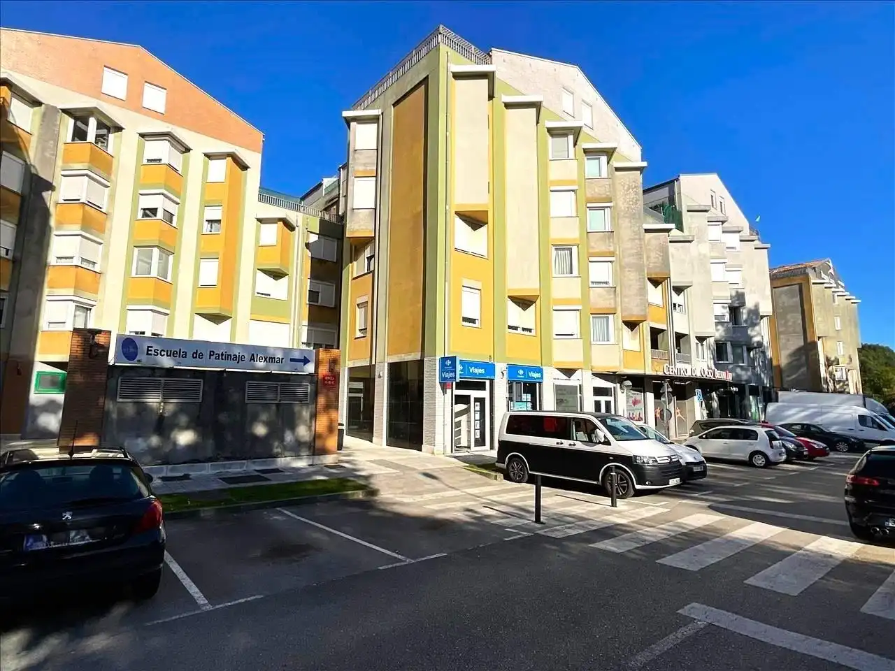 Vista exterior de Local en venda en Santa Cruz de Bezana