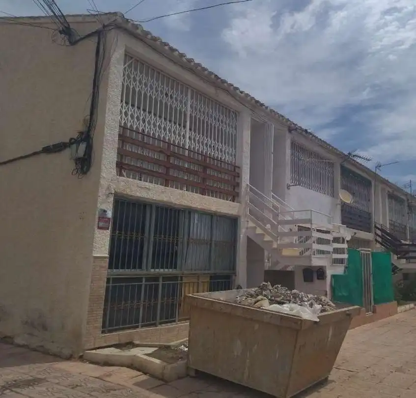 Vista exterior de Piso en venta en Mazarrón