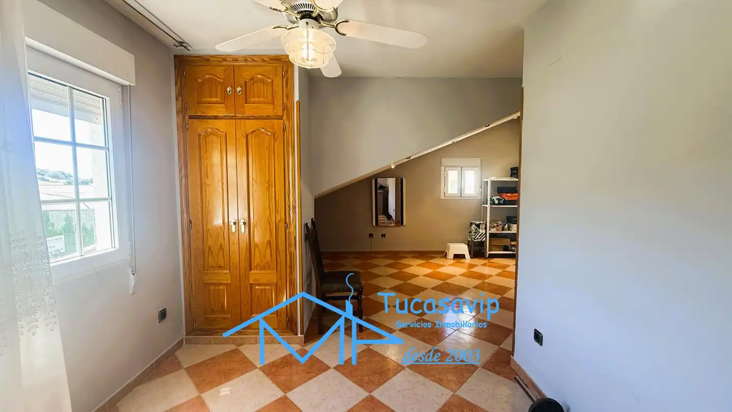Casa o chalet en venta en Cebreros con Aire acondicionado, Jardín privado y Terraza