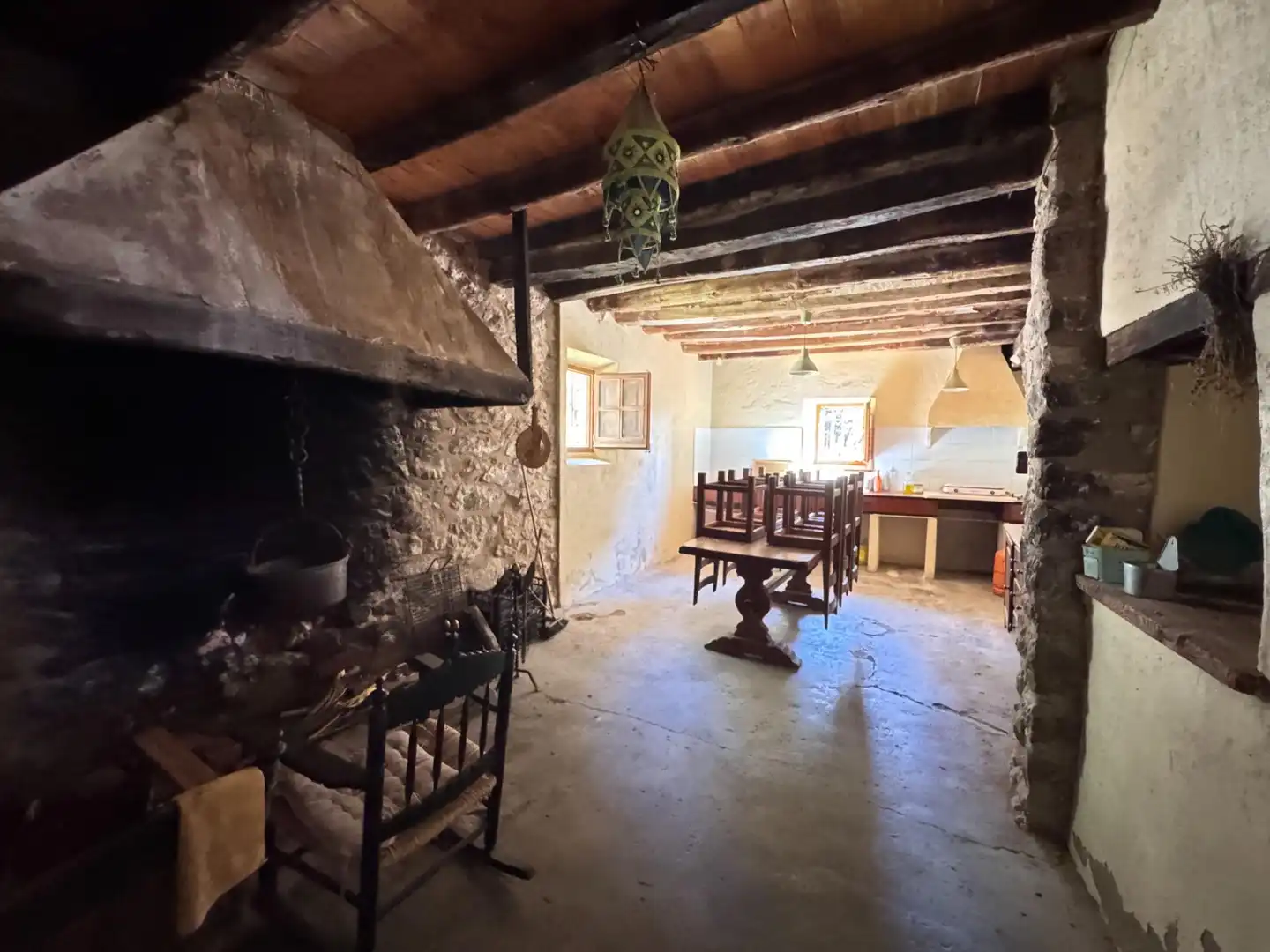 Cocina de Finca rústica en venta en Albanyà con Jardín privado, Terraza y Trastero