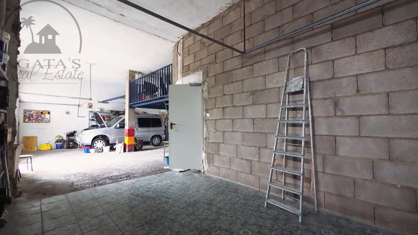 Casa con jardín en venta en La Vega - El Amparo - Cueva del Viento, imagen 40