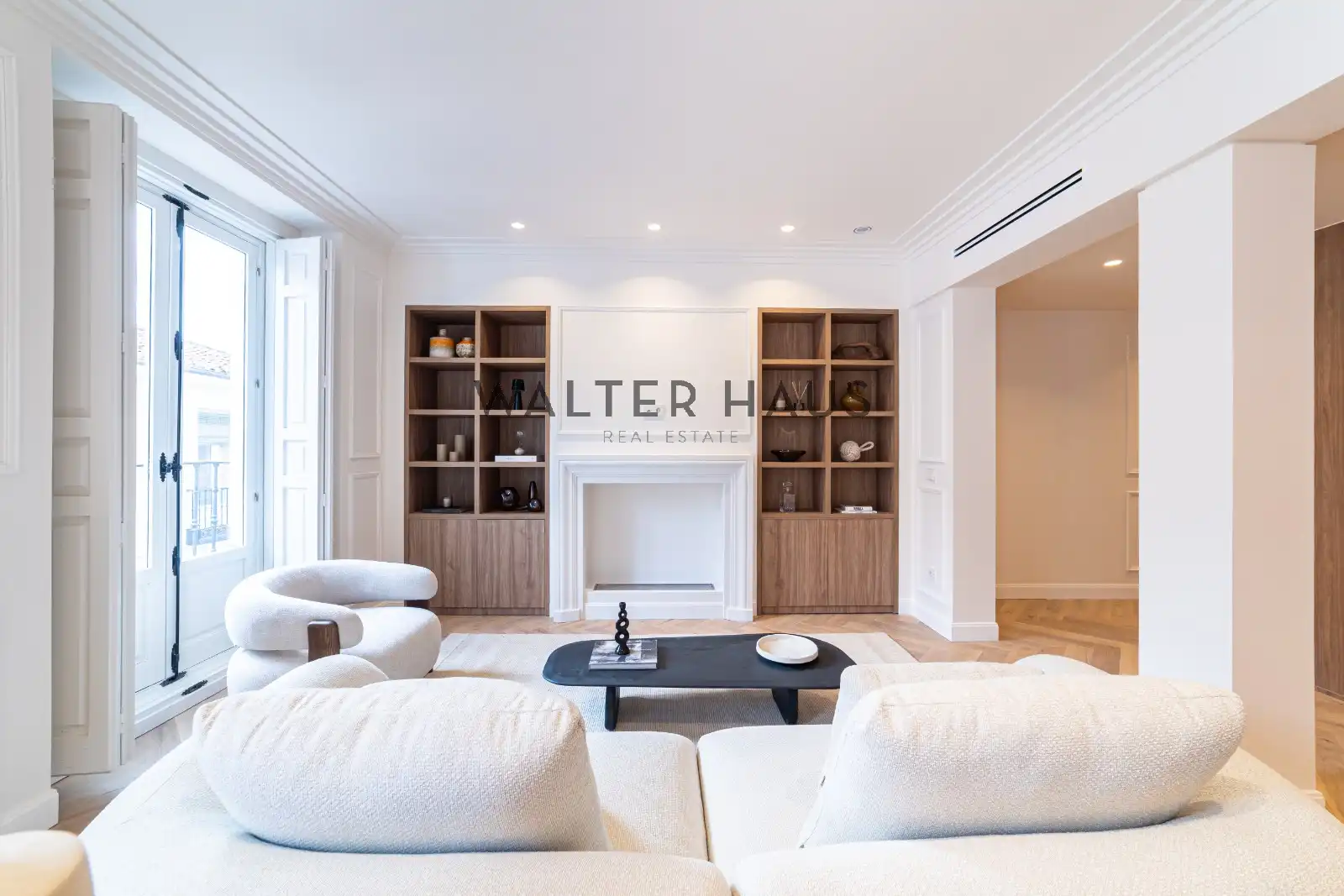 Flat for sale in Calle de Quevedo, Cortes - Huertas