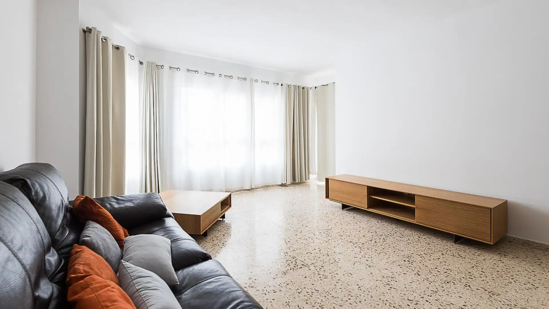 Living room of Flat for sale in  Palma de Mallorca  with Terrace and Balcony