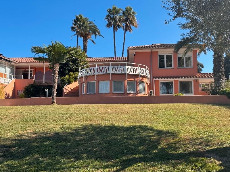 Exterior view of House or chalet for sale in Foixà  with Air Conditioner, Heating and Private garden