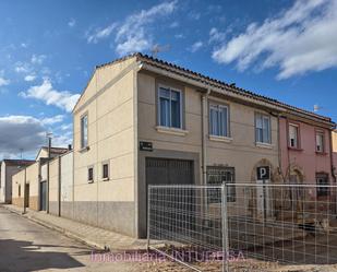 Exterior view of House or chalet for sale in Tudela  with Air Conditioner, Heating and Terrace